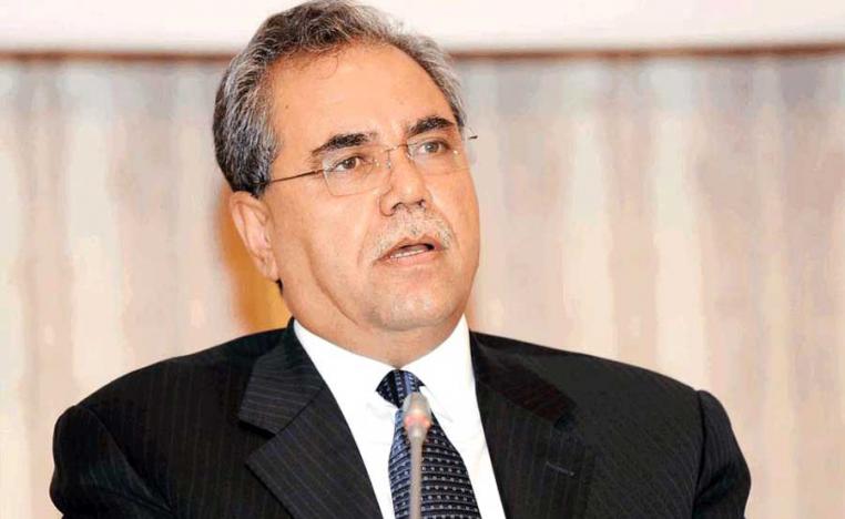 اشتباك السرد بالأحلام والعنف والسخرية