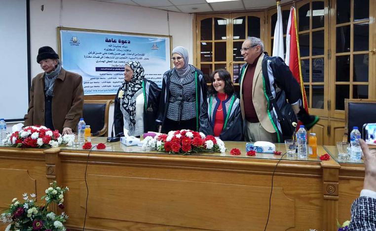 القدرة على قبول الأفكار المتناقضة بل والمتنافرة