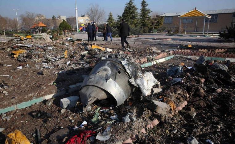 بقايا حطام الطائرة الاوكرانية المنكوبة