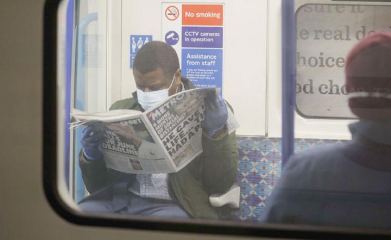 علاقة ذاتية مع الصحيفة الورقية