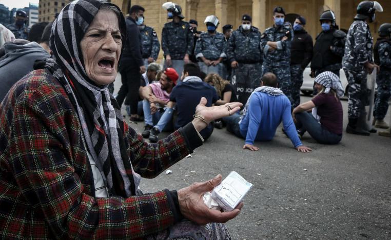 ثورة جوع في لبنان والمواد تهرب نحو سوريا