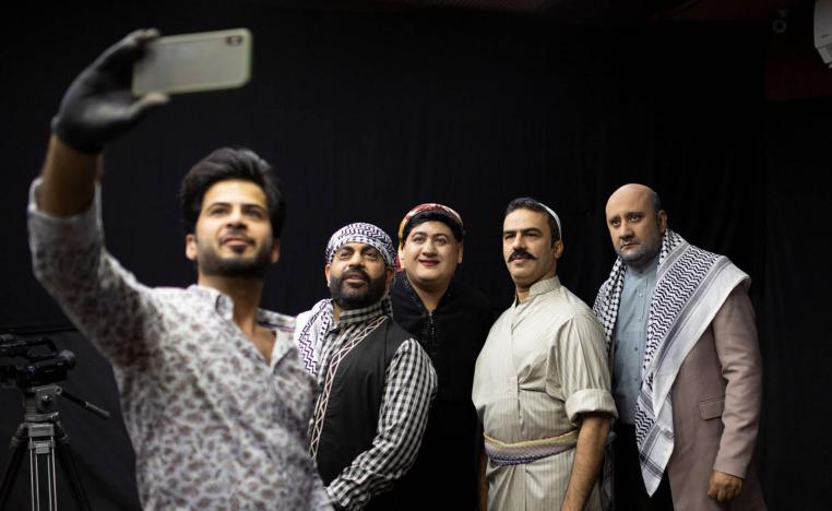 سيلفي لطاقم مسلسل كوميدي عراقي