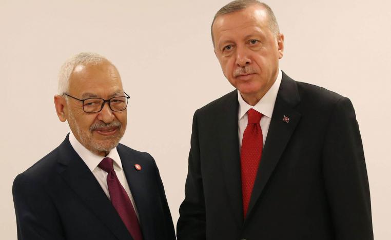 الرئيس التركي رجب طيب اردوغان مع رئيس البرلمان التونسي راشد الغنوشي