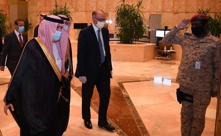 خطوة الى الامام نحو السعودية مع بعض التباعد عن ايران