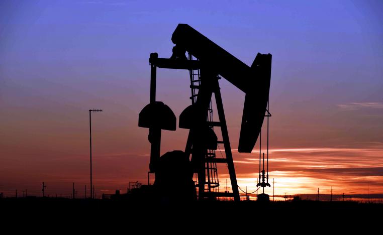 انتعاش أسعار النفط يقف رهن استمرار تحسن الطلب