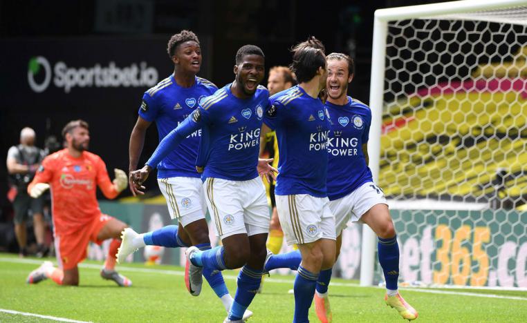 ليستر يخسر جهود المدافع هاري مغواير لصالح مانشستر يونايتد العام الماضي وتكهنات برحيل آخرين