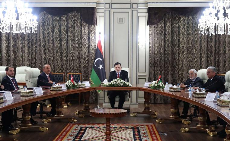 رئيس حكومة الوفاق الليبية يجتمع بالوفد التركي في طرابلس