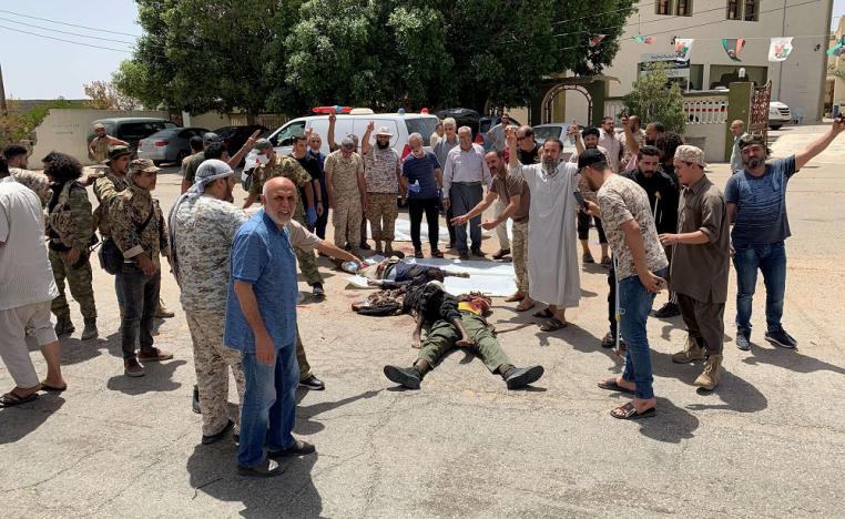 الجثث مرمية في شوارع ترهونة بعد دخول الميليشيات اليها