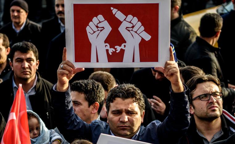 اردوغان يكتم صوت الإعلام بذريعة التجسس