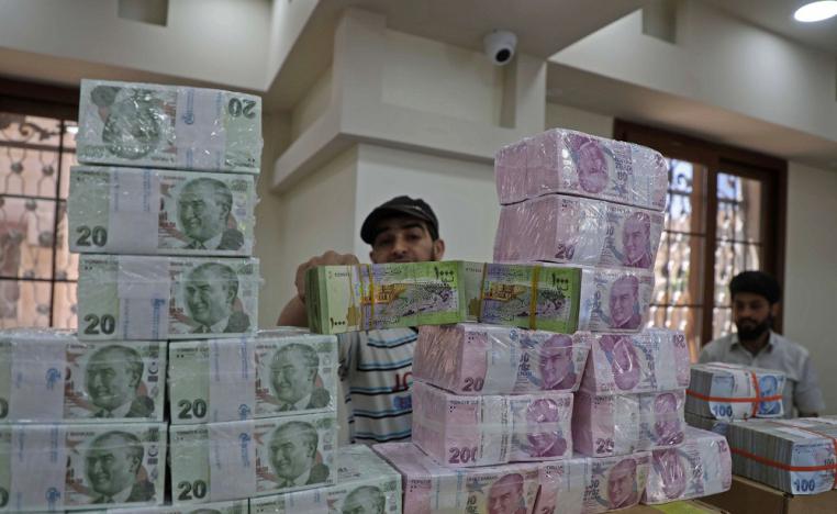 الليرة التركية تصل أدنى مستوى لها مقابل الدولار