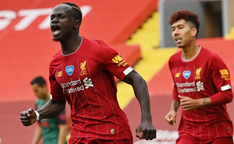 لاعبو فريق ليفربول