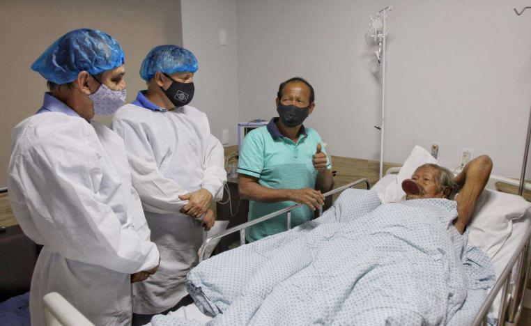 مريضة كورونا في البرازيل تخضع لمتابعة من الاطباء