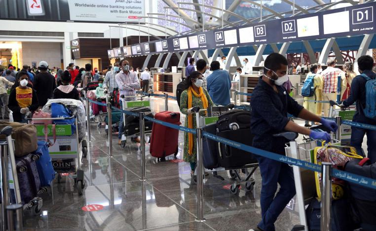 مطار مسقط الدولي