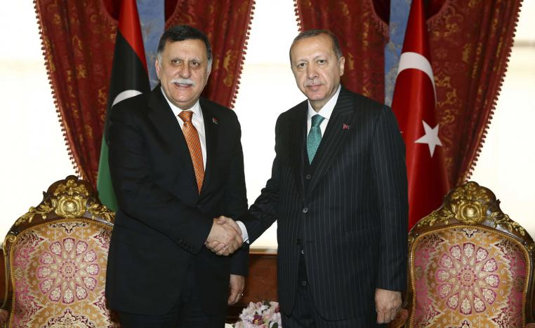 الرئيس التركي رجب طيب أردوغان يستقبل رئيس حكومة الوفاق فايز السراج