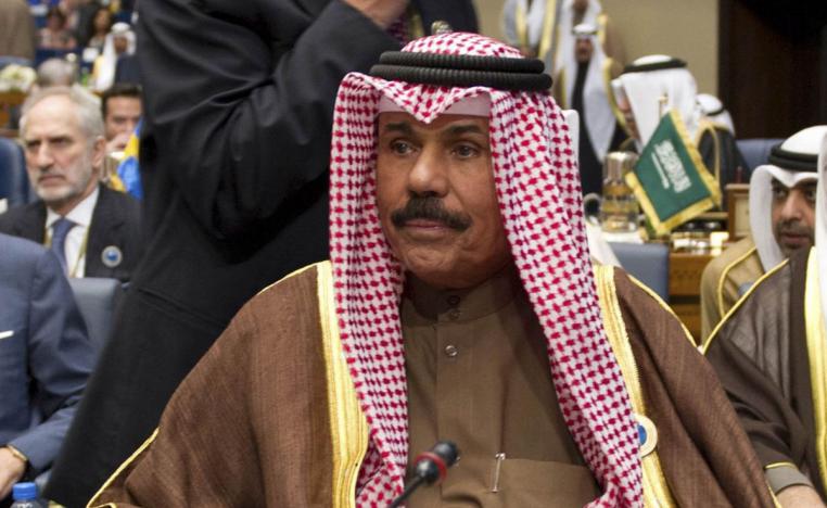 الشيخ نواف الأحمد ولي العهد منذ 2006