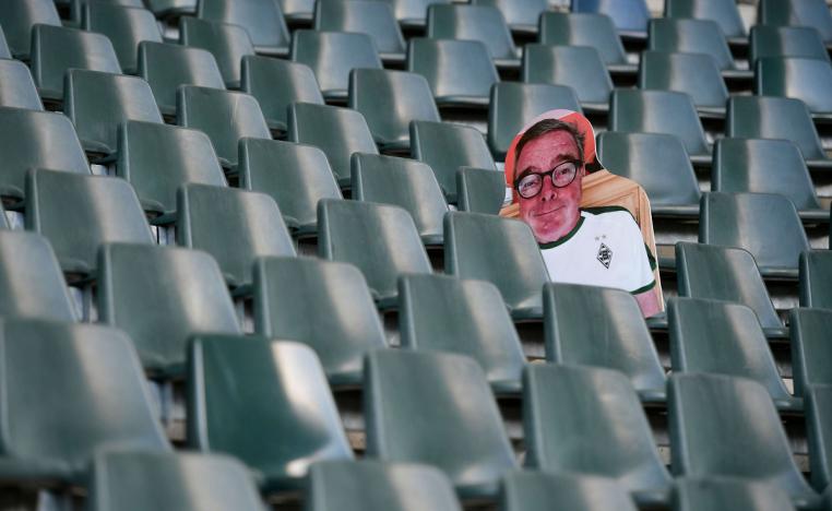 صورة كرتونية على شكل مشجع في الملاعب الالمانية