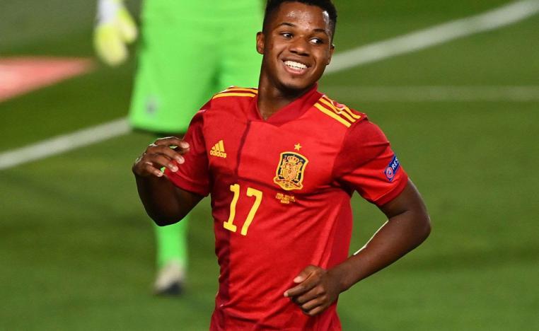 المهاجم الشاب انسو فاتي 