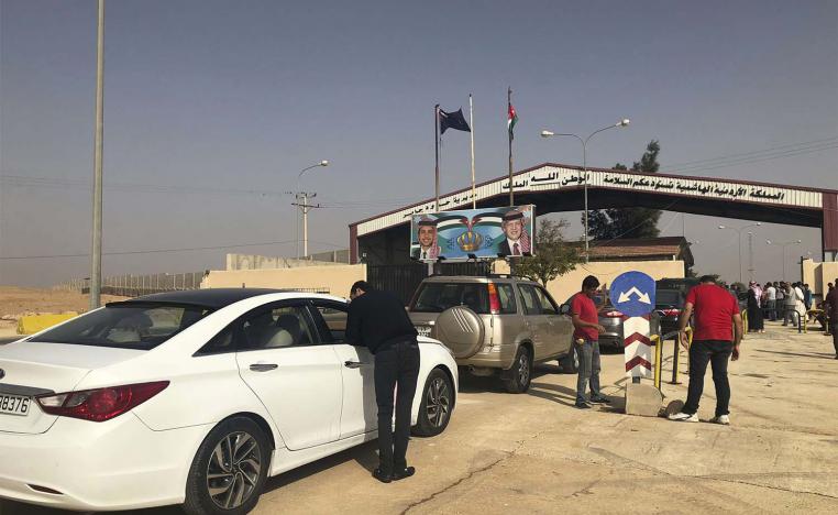 Syrian authorities said 70 trailers carrying, mostly fresh produce, entered Jordan on Sunday