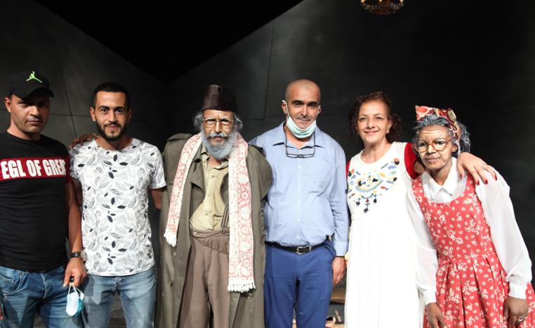 حياة رتيبة عبثية 