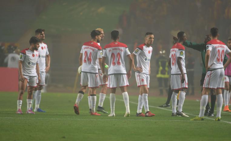 غياب الجمهور وكورونا والارهاق عوامل نالت من القطبين