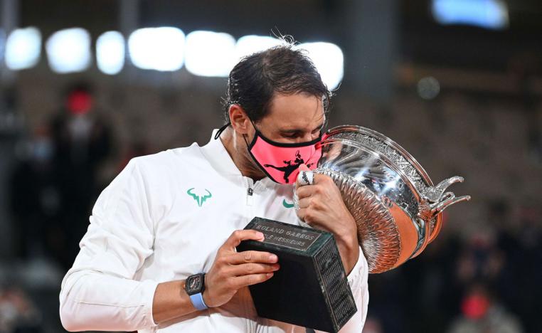 نادال يكتب التاريخ