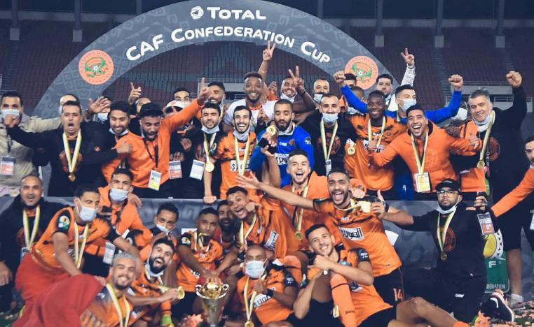 نهضة بركان يحتفل بالفوز (الصورة من حساب الفريق على فيسبوك)