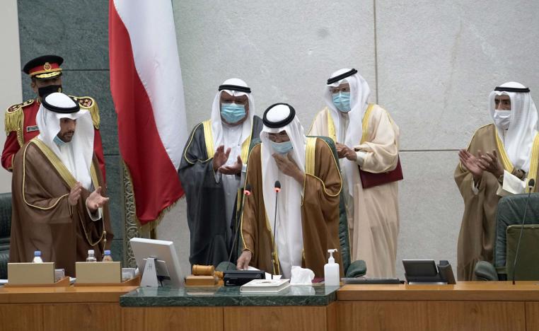 الشيخ نواف يؤدي اليمين الدستورية