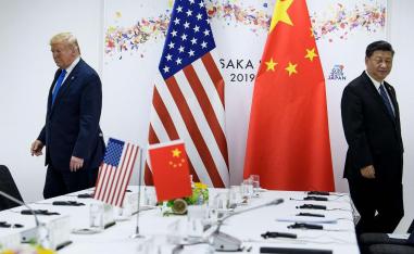 الرئيس الاميركي دونالد ترامب والرئيس الصينيشي جين بينغ 