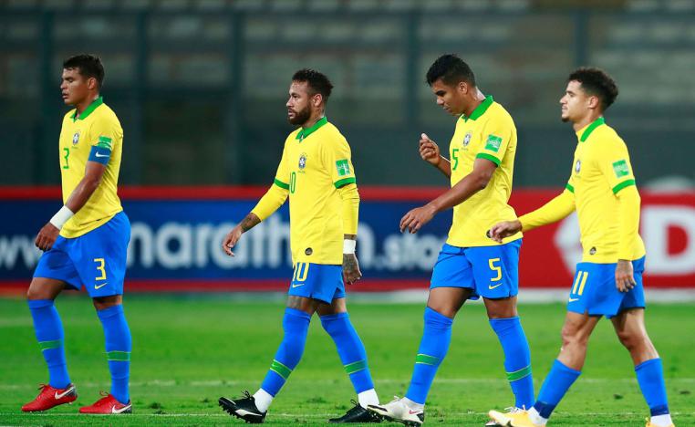 تياغو سيلفا يطالب اللاعبين بابتكار أنفسهم باستمرار