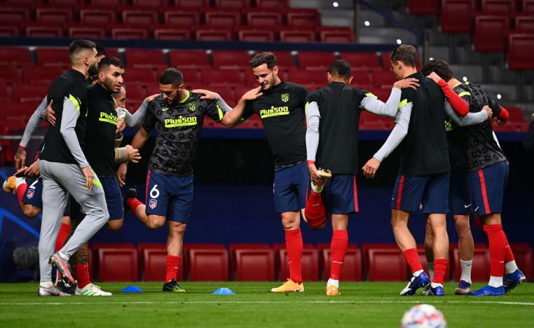 فريق المدرب سيميوني يمني نفسه بالفوز على فالنسيا وهدية من فياريال قبل مواجهة بايرن 