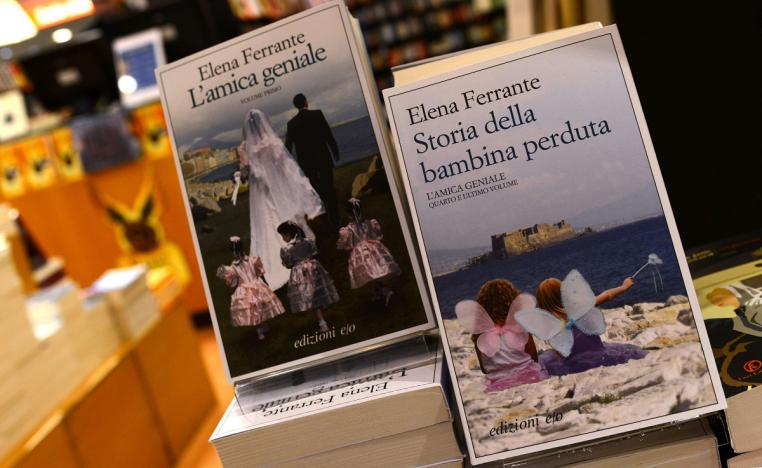 روايات لايلينا فيرانتي في مكتبة بروما