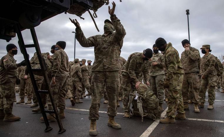 عودة آلاف الجنود الأميركيين من أفغانستان إلى بلادهم 