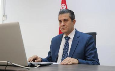 الإقالة ثم التوقيف لمصطفى العروي