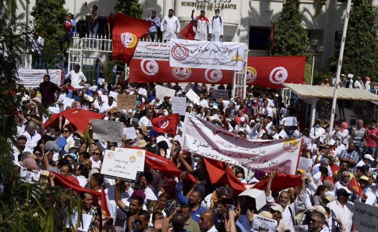 إضراب لنقابة العمال بقطاع الصحة في تونس