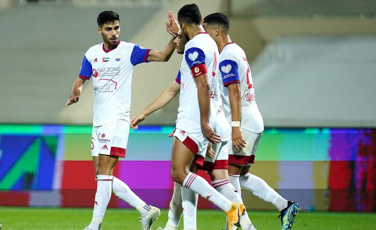 فرحة لاعبي الشارقة بعد الفوز من حسابه على تويتر