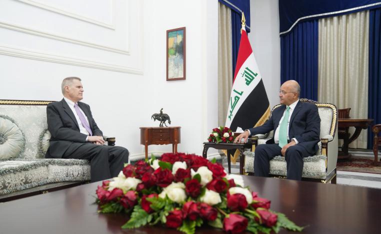 الرئيس العراقي برهم صالح والسفير الأميركي لدى بغداد ماثيو تولر 