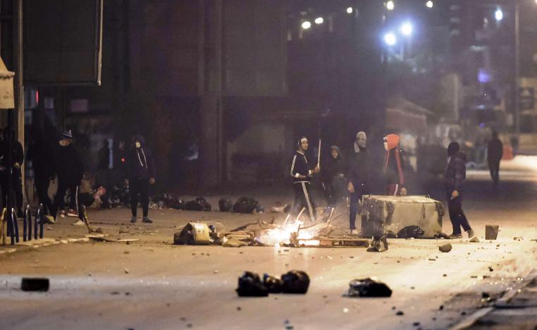 الاحتجاجات الليلية في تونس.. هل هي فوضى مدبرة؟
