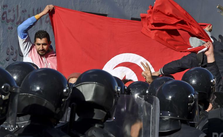 الغليان الشعبي في تونس يتزايد على وقع ازمة اقتصادية حادة