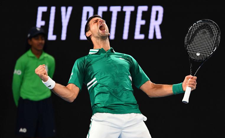 ديوكوفيتش يخطف فوزاً صعباً من فريتز