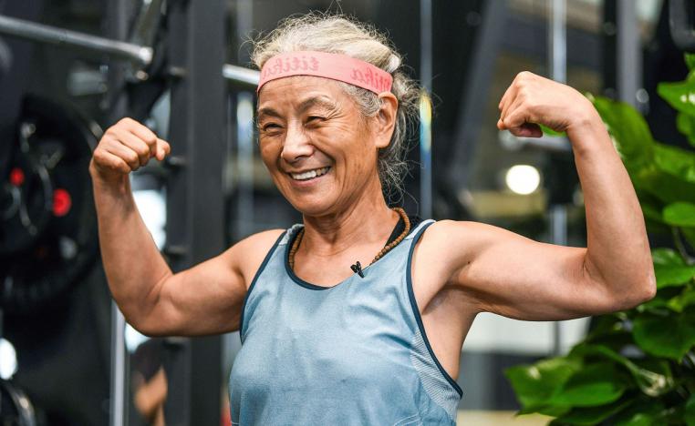 مسنة صينية تمارس الرياضة