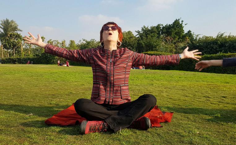 مدربة يوغا مصرية