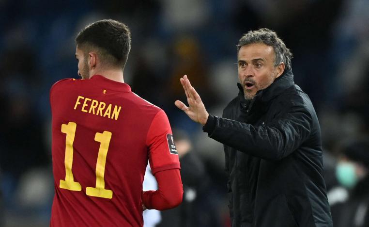 إسبانيا لتجنب المفاجآت