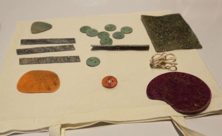 قشور البيض والمكسرات