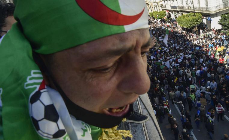 المواجهة مع وسائل الاعلام في صلب الحراك الشعبي