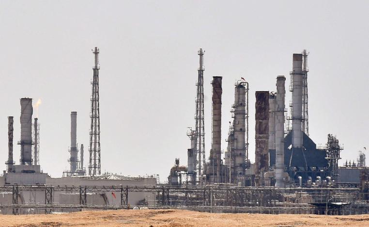 استهداف منشآة نفطية سعودية يهدد إمدادات الطاقة للعالم