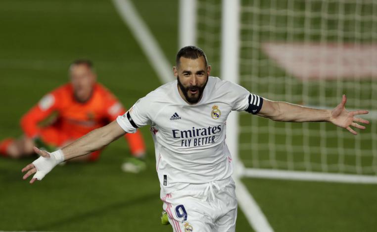 الفريق الملكي يستغل نقاط ضعف برشلونة وينتزع فوزا مستحقا