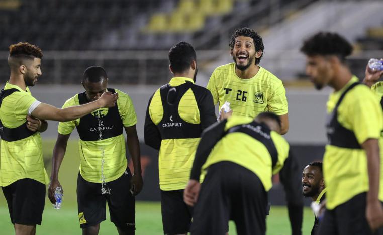 فريق 'العميد' لاستغلال تأجيل قمة الهلال والشباب في الدوري