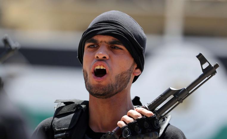شرطة حماس تتقلب بين التسلط والتشدد