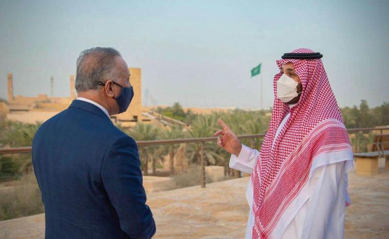 ولي العهد السعودي الأمير محمد بن سلمان مع رئيس الوزراء العراقي مصطفى الكاظمي في الرياض