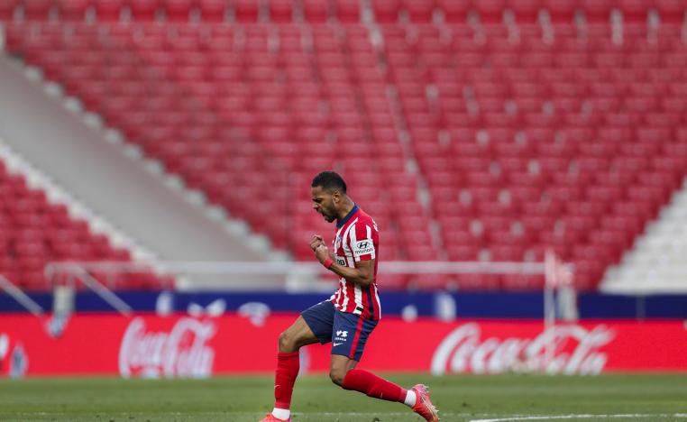 مصير فريق المدرب سيميوني بين يديه مع ابتعاده بفارق نقطتين عن غريمه ريال